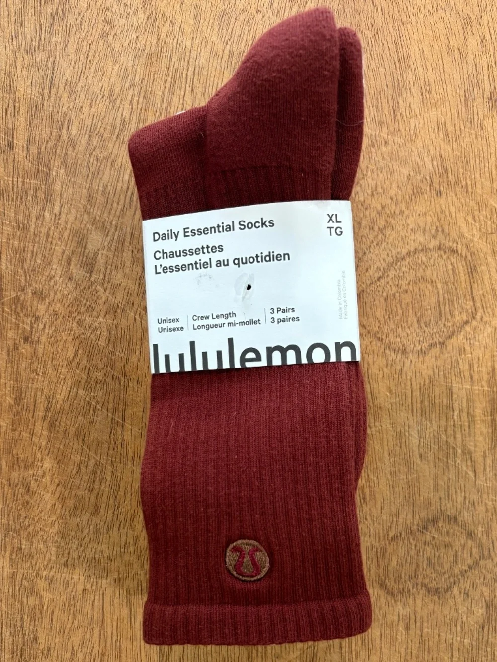 Lululemon Daily Essential crew socks 3 pack Rockwood/white/blissful pink